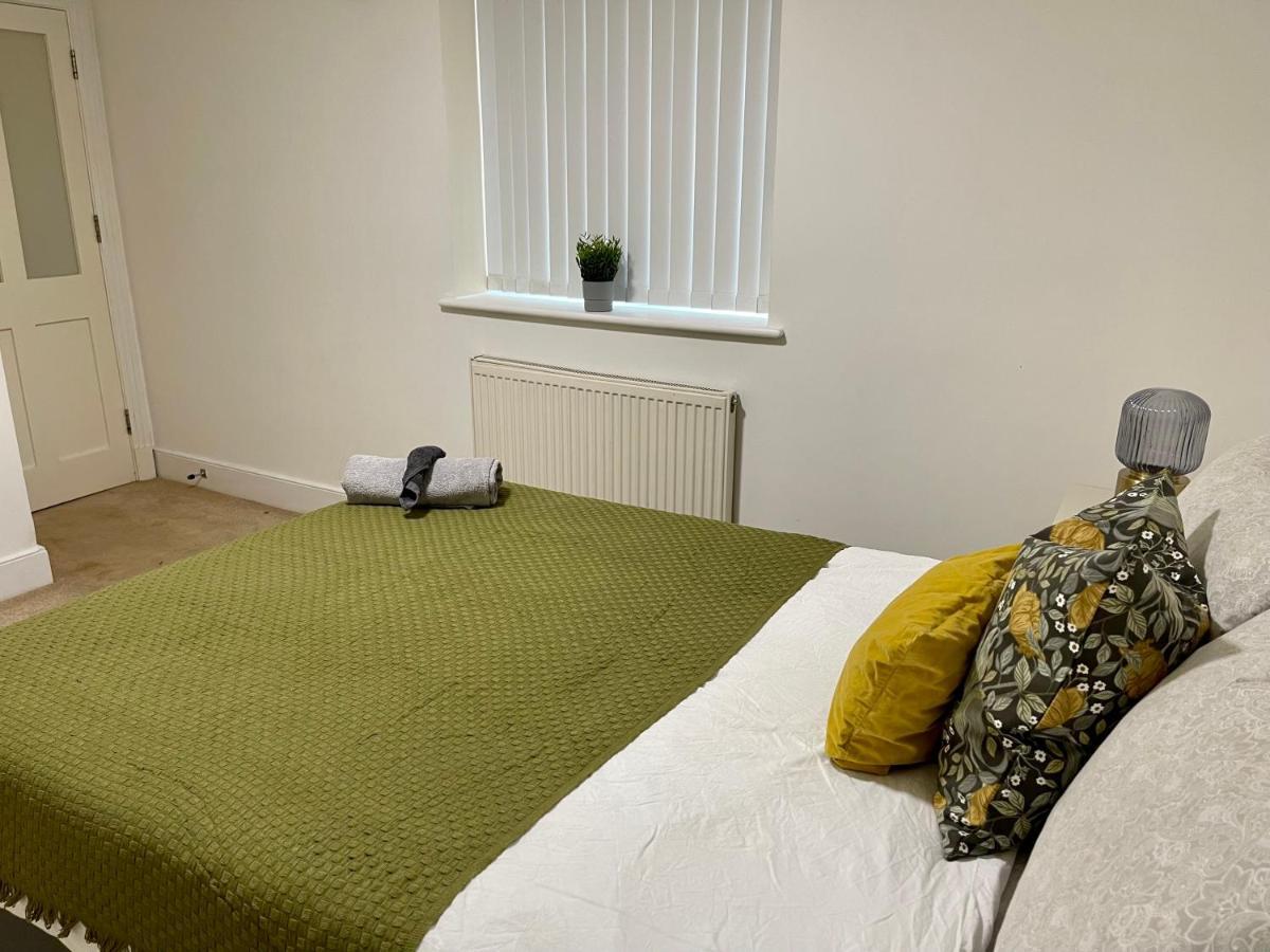Mapesbury Dell Apartment Londen Buitenkant foto